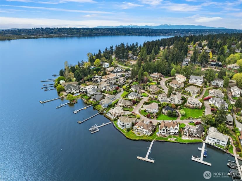 Property photo for 8496 Ne Woodland Cove Drive, Kirkland photo 36