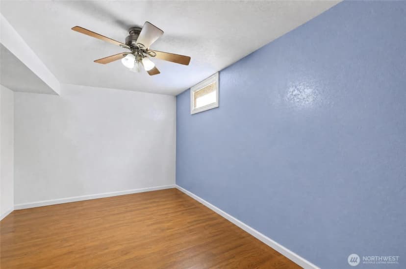 Property photo for 27131 52nd Avenue S, Kent photo 31