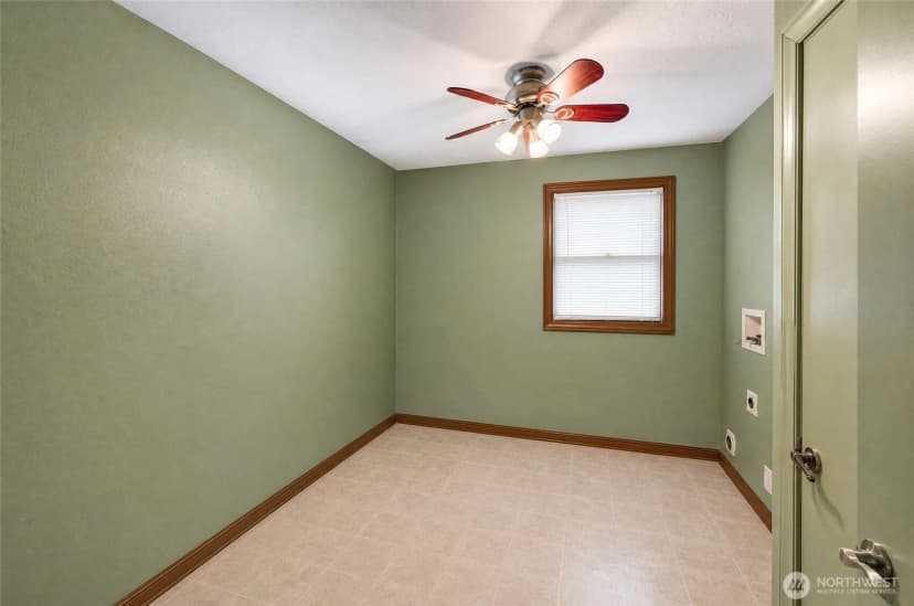 Property photo for 27131 52nd Avenue S, Kent photo 13