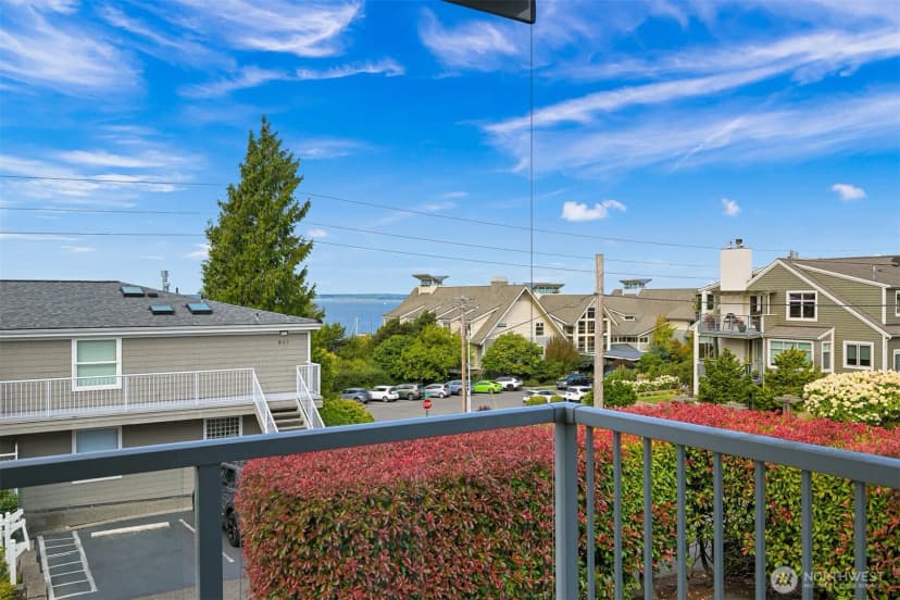 Property photo for 906 11th Street #4, Bellingham photo 15