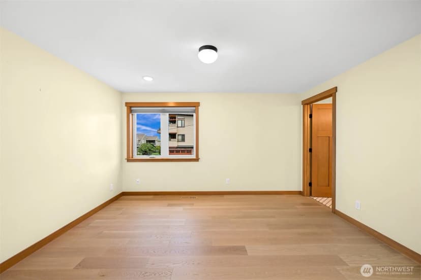Property photo for 906 11th Street #4, Bellingham photo 22