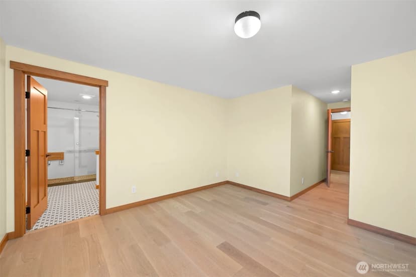 Property photo for 906 11th Street #4, Bellingham photo 23