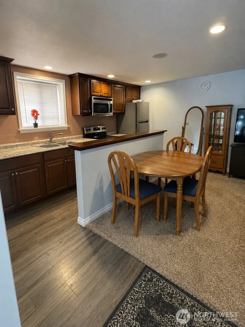 Property photo for 18716 215th Avenue E, Orting photo 5