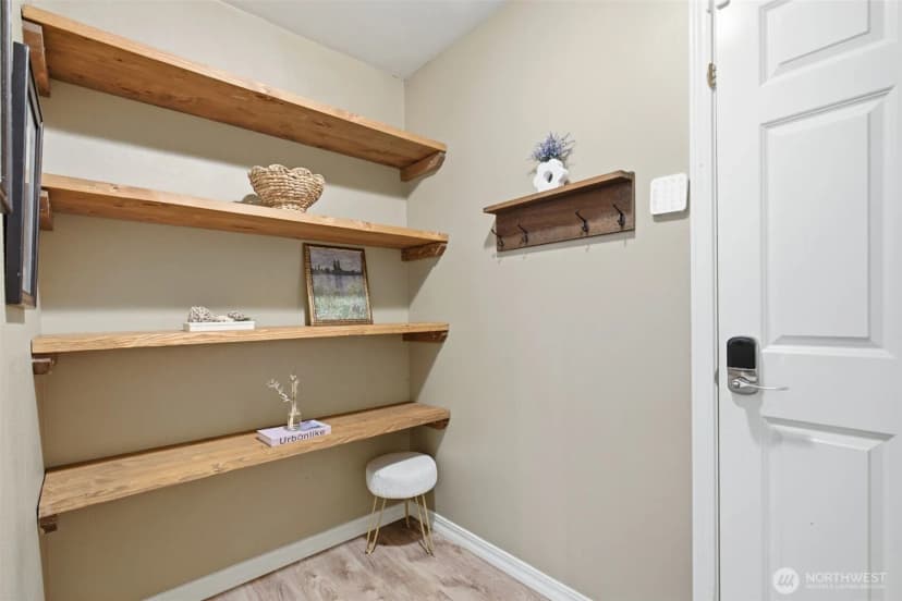 Property photo for 36706 Se Gravenstein Court, Snoqualmie photo 14