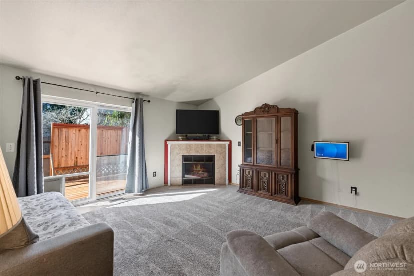 Property photo for 21528 102nd Street E, Bonney Lake photo 8