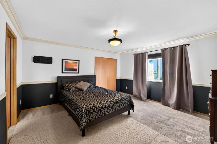 Property photo for 21528 102nd Street E, Bonney Lake photo 10