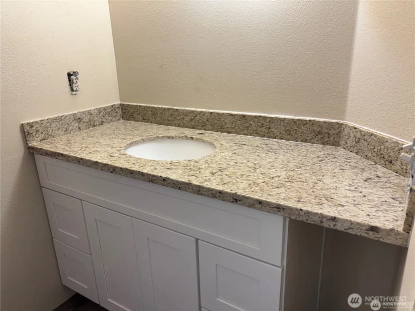 Property photo for 416 170th Street S, Spanaway photo 10