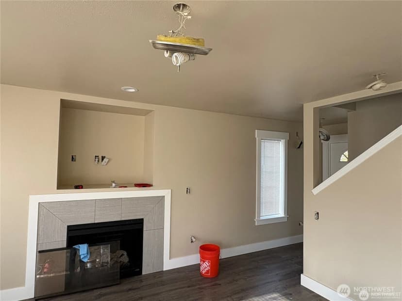 Property photo for 416 170th Street S, Spanaway photo 3