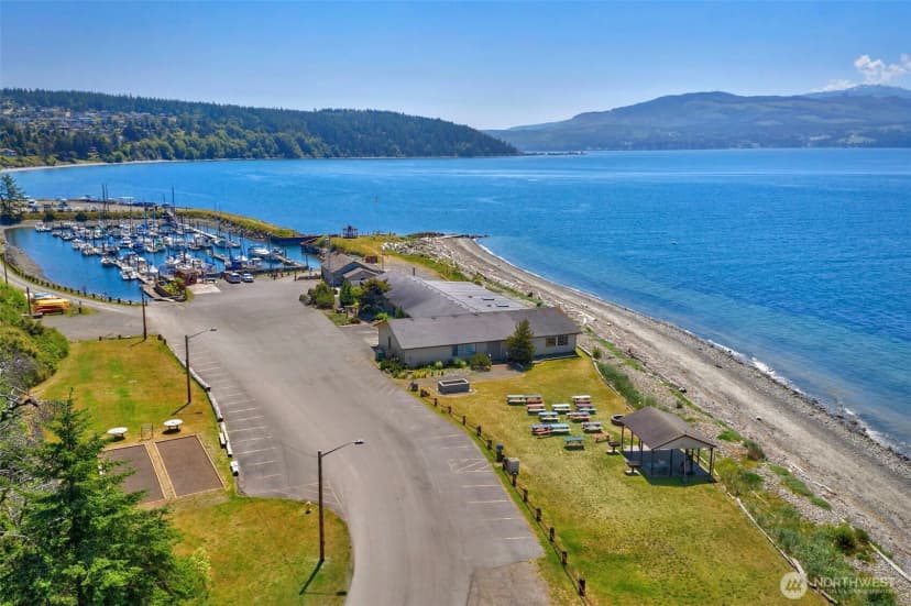 Property photo for 150 N Rhododendron Drive, Port Townsend photo 35