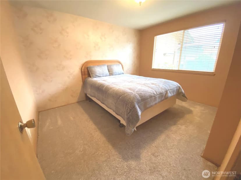 Property photo for 10819 Se 230th Street, Kent photo 9
