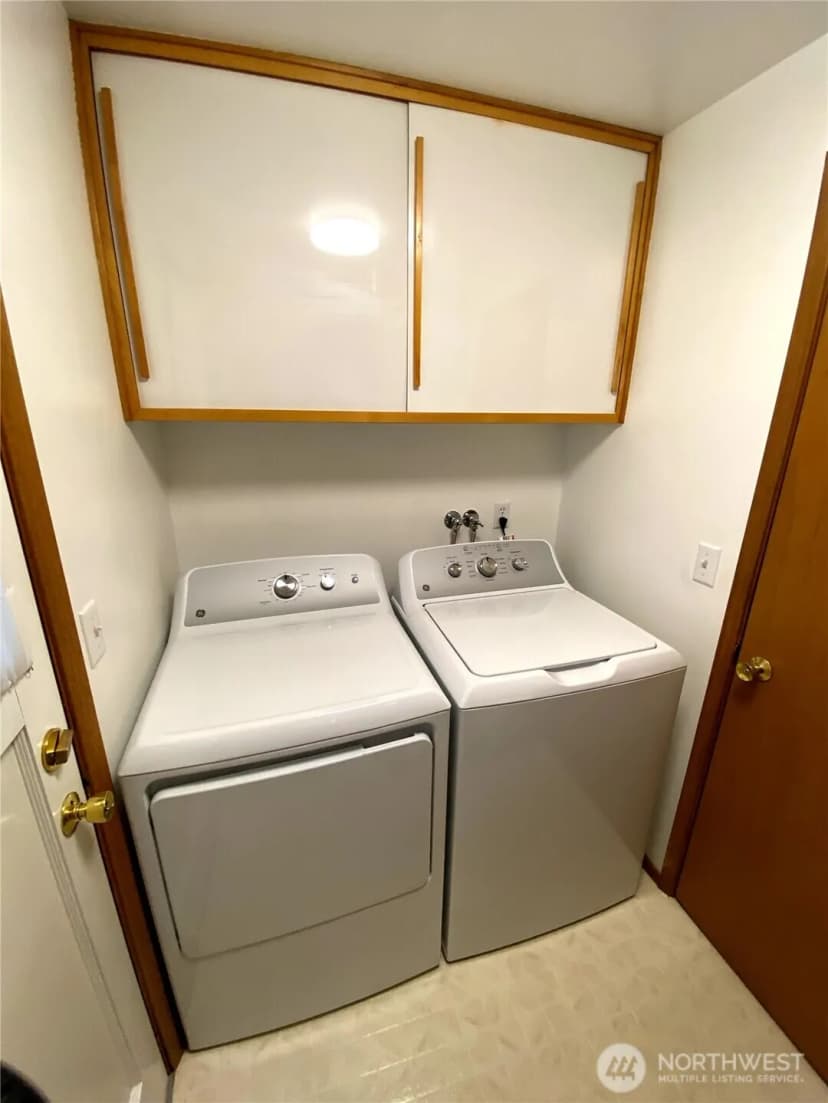 Property photo for 10819 Se 230th Street, Kent photo 14