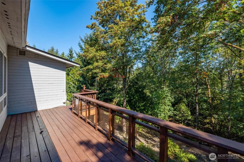 Property photo for 15704 121st Avenue Se, Renton photo 23