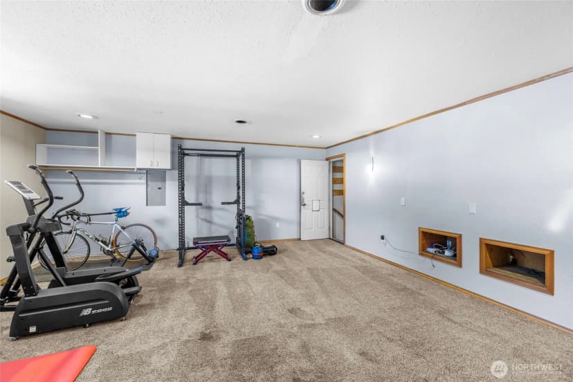 Property photo for 15704 121st Avenue Se, Renton photo 17