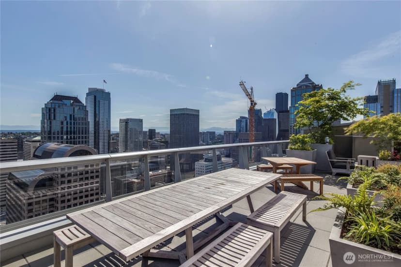 Property photo for 1521 2nd Avenue #2101, Seattle photo 27