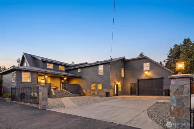 Property photo for 561 3rd Street, Ronald