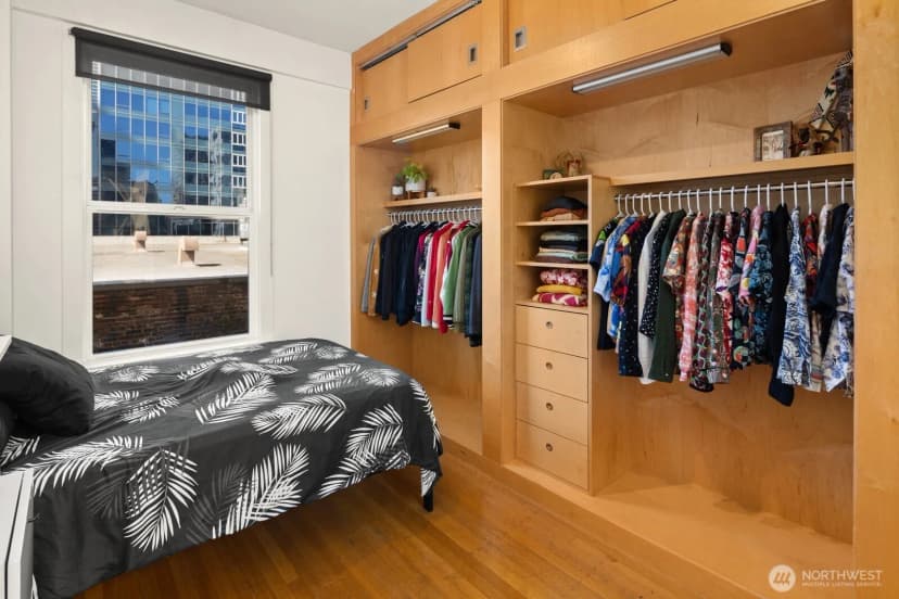 Property photo for 1519 3rd Avenue #504, Seattle photo 16