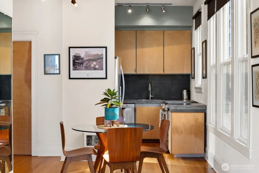Property photo for 1519 3rd Avenue #504, Seattle photo 15