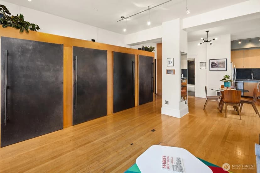 Property photo for 1519 3rd Avenue #504, Seattle photo 9