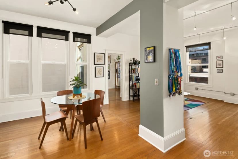 Property photo for 1519 3rd Avenue #504, Seattle photo 12