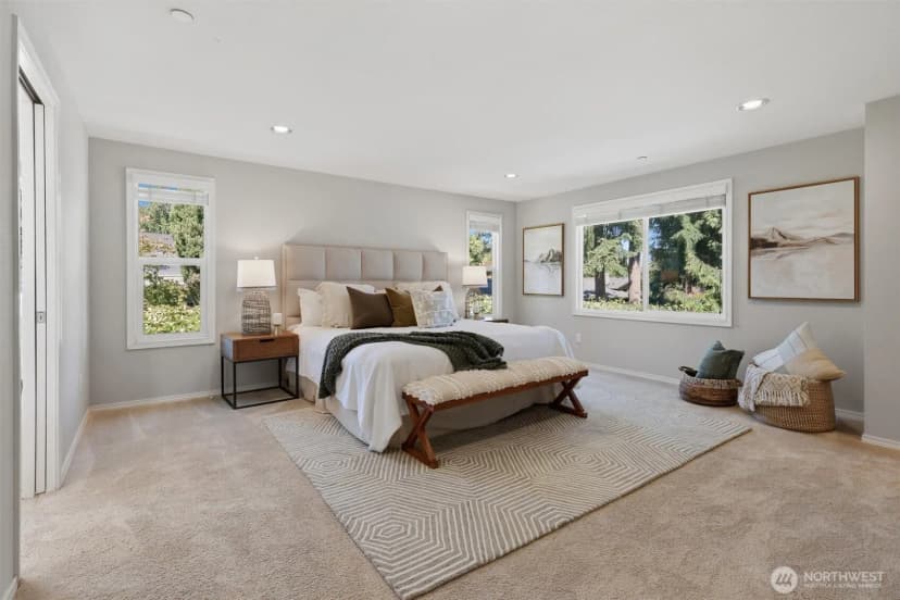 Property photo for 2209 W Lake Sammamish Parkway Ne, Redmond photo 11