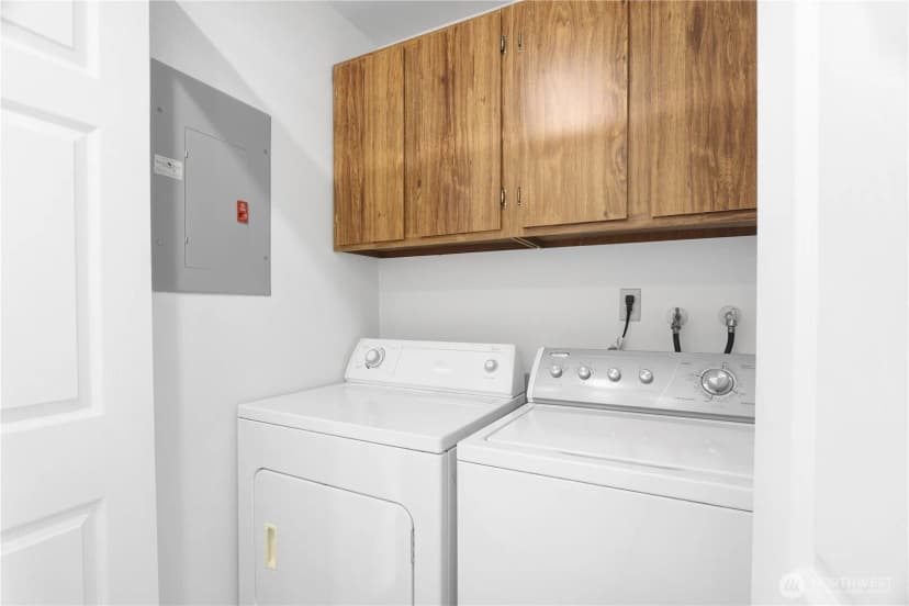 Property photo for 17018 Ne 80th Street #c5, Redmond photo 21