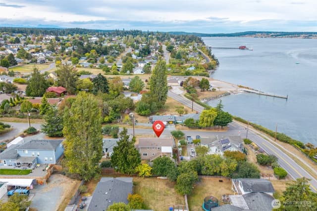 Property photo for 809 Ne Perkins Street, Coupeville