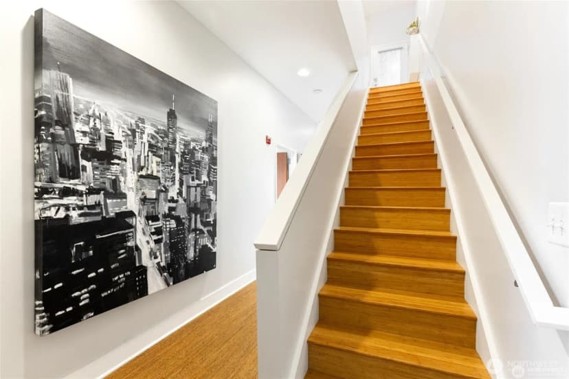Property photo for 615 E Pike Street #306, Seattle photo 19