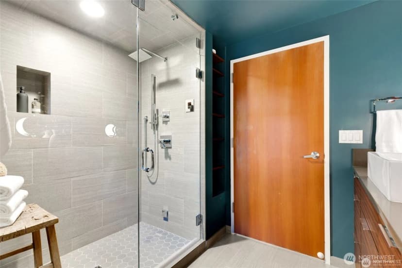 Property photo for 615 E Pike Street #306, Seattle photo 31
