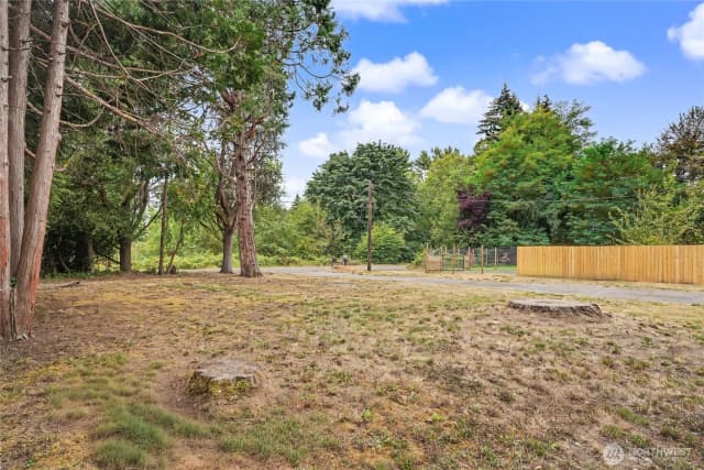 Property photo for 718 73rd Avenue Se, Olympia photo 2