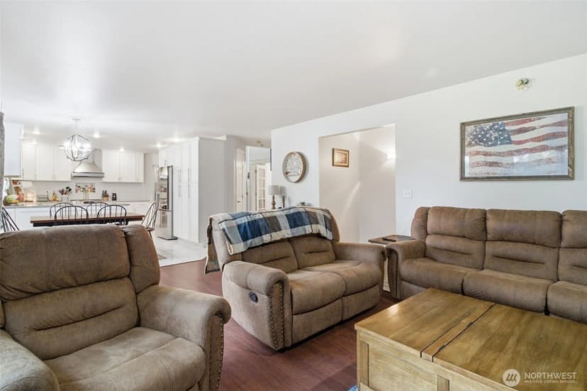 Property photo for 3116 289th Street S, Roy photo 18