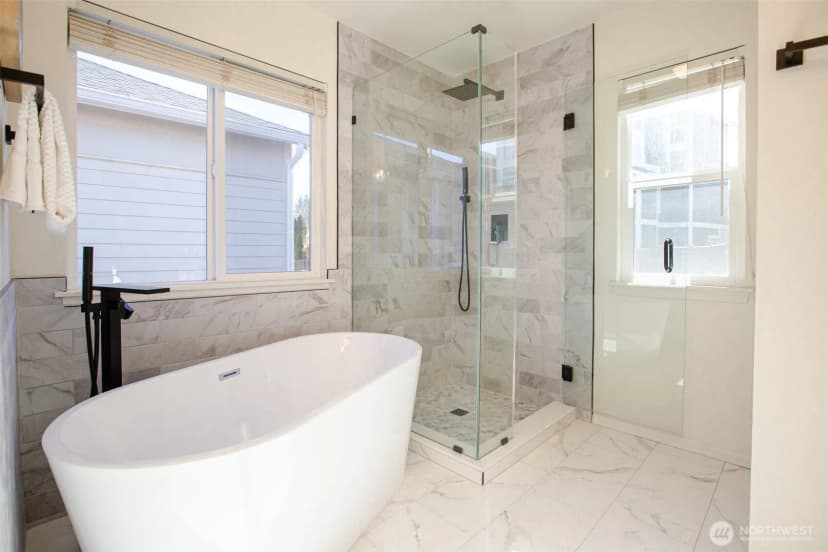 Property photo for 11317 Ne 117th Street, Kirkland photo 15