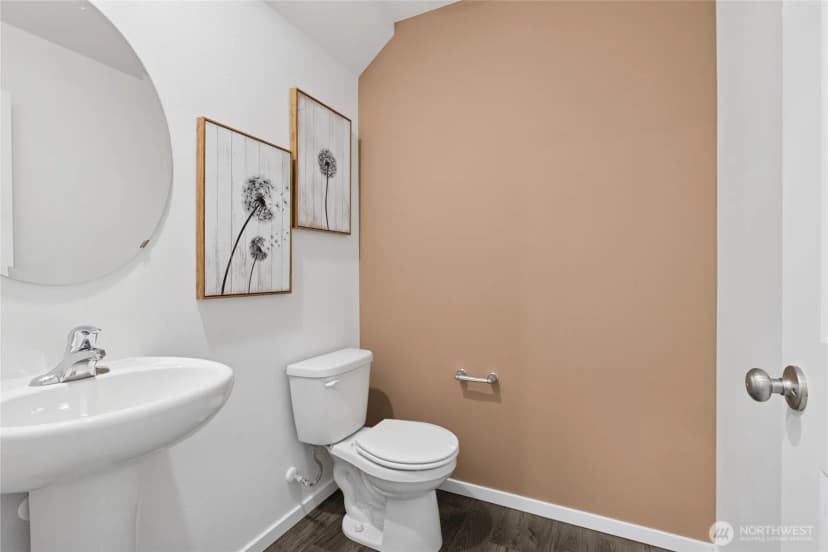 Property photo for 8325 Ostrom Avenue Se #103, Lacey photo 11