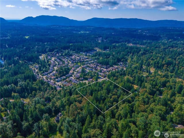 Property photo for 25010 Se 17th Street, Sammamish