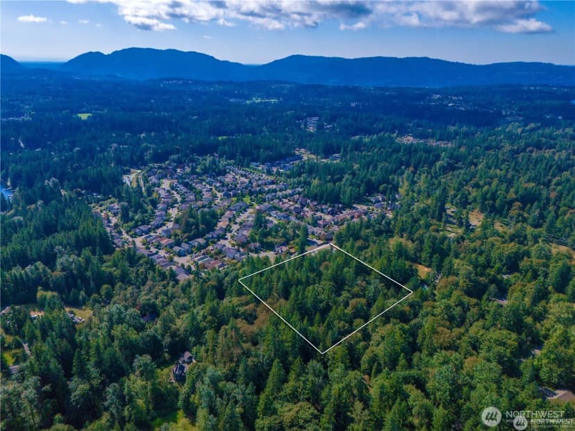 Property photo for 25010 Se 17th Street, Sammamish