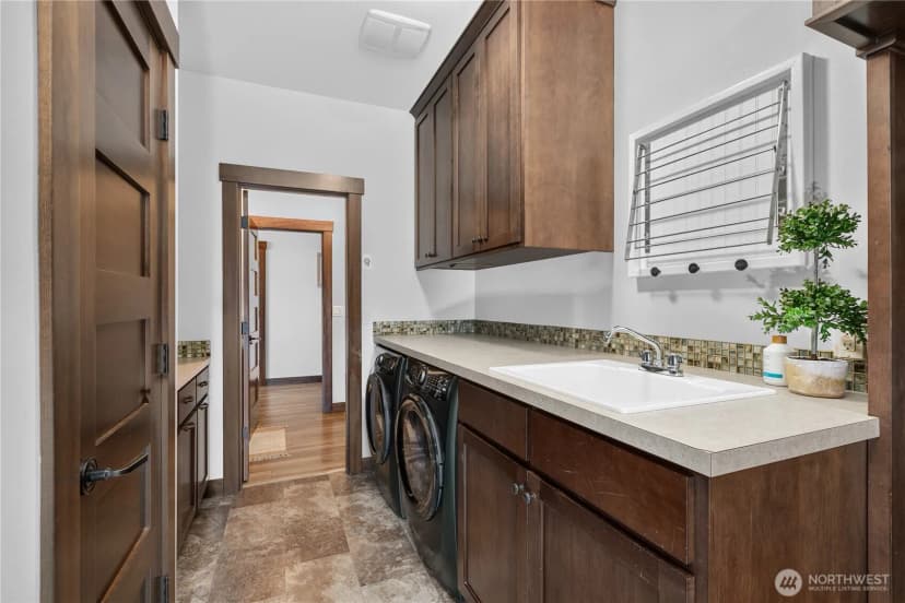 Property photo for 1348 Larkspur Street, Lynden photo 15