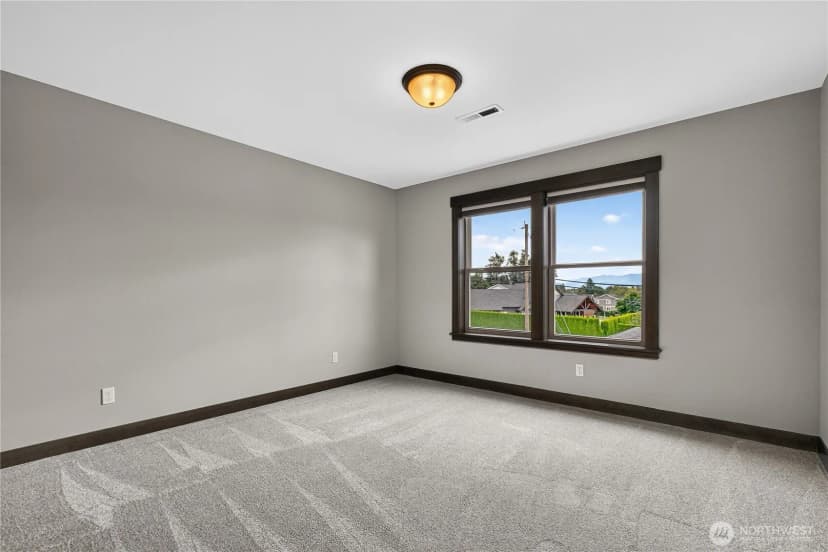 Property photo for 1348 Larkspur Street, Lynden photo 24
