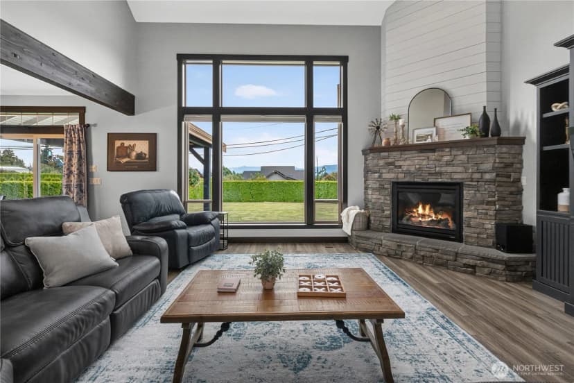 Property photo for 1348 Larkspur Street, Lynden photo 9