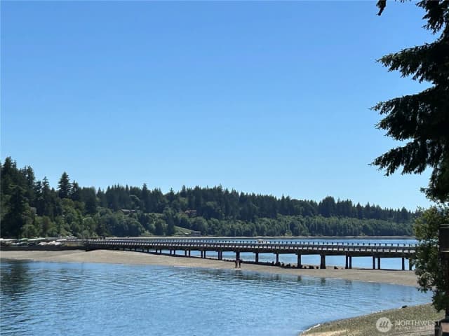 Property photo for 2838 Steamboat Island Loop Nw, Olympia photo 3