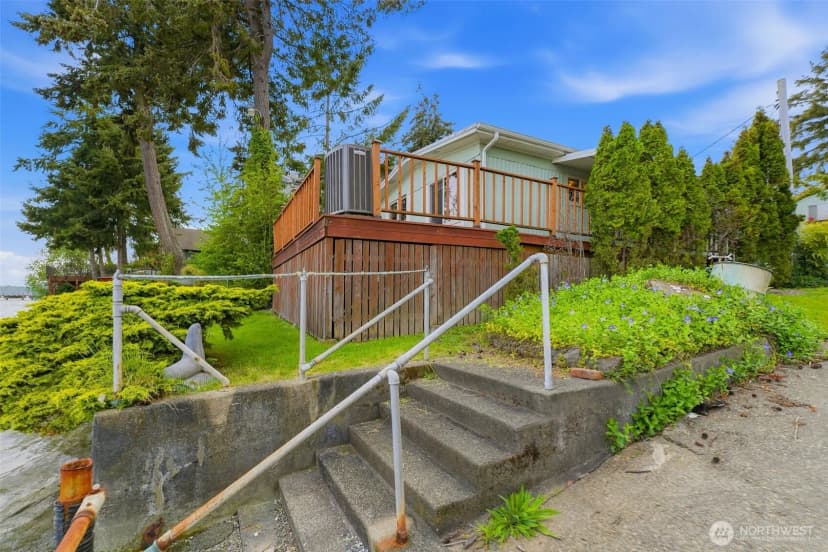 Property photo for 2838 Steamboat Island Loop Nw, Olympia photo 14