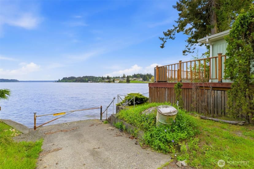 Property photo for 2838 Steamboat Island Loop Nw, Olympia photo 13