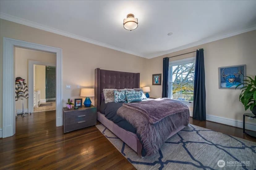 Property photo for 4200 Washington Avenue W, Seattle photo 20