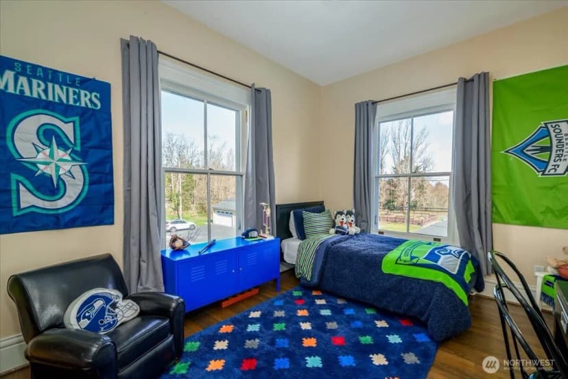 Property photo for 4200 Washington Avenue W, Seattle photo 27