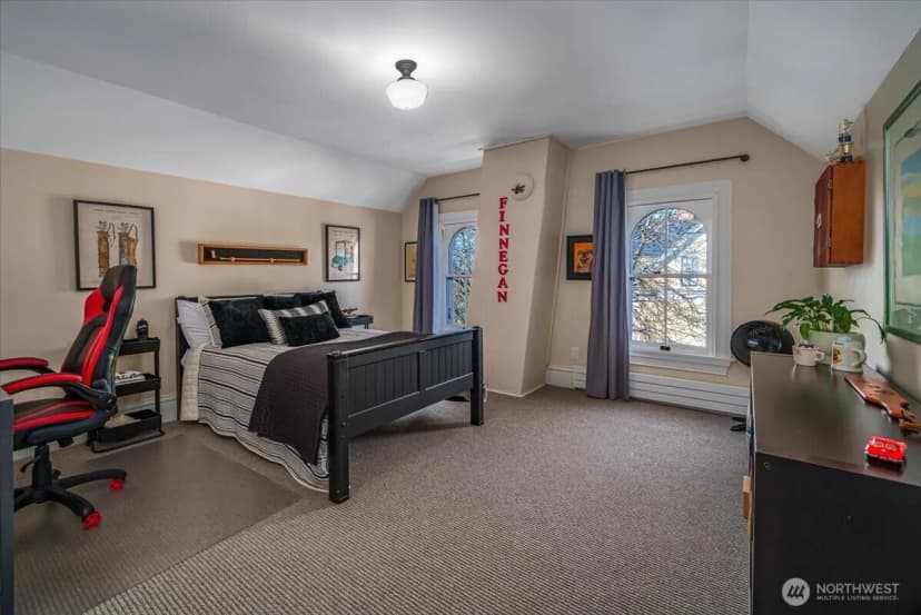 Property photo for 4200 Washington Avenue W, Seattle photo 30
