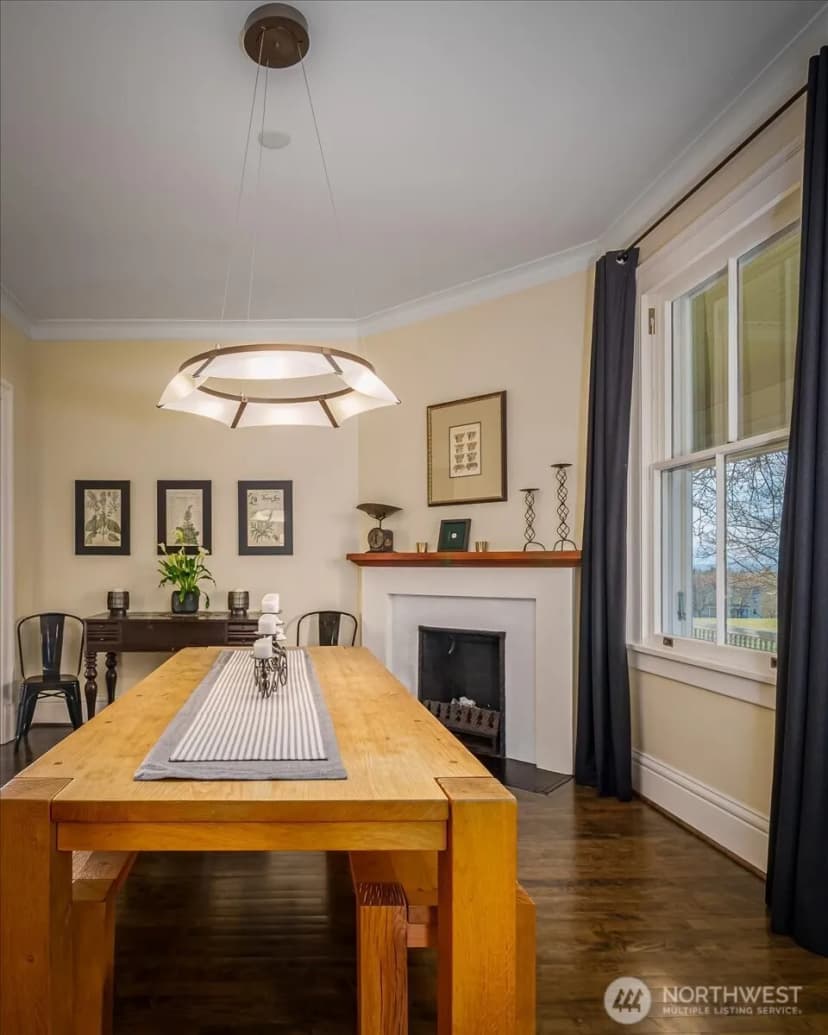 Property photo for 4200 Washington Avenue W, Seattle photo 10