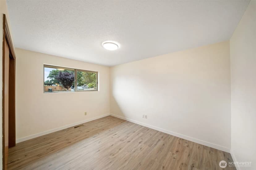 Property photo for 237 Y Street Se, Tumwater photo 17