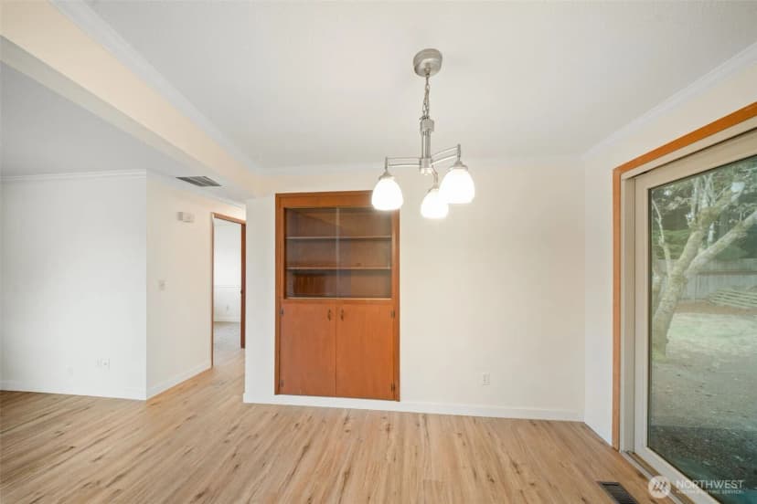 Property photo for 237 Y Street Se, Tumwater photo 9