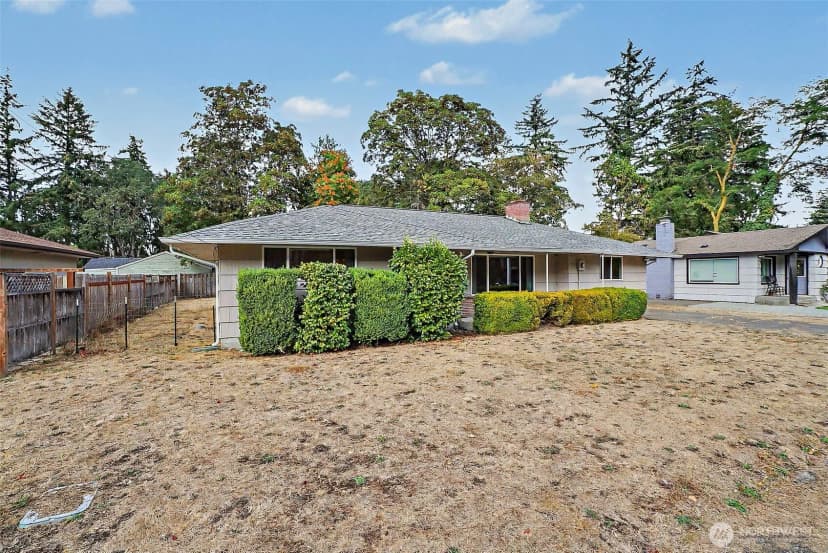 Property photo for 769 121st St S, Tacoma photo 25
