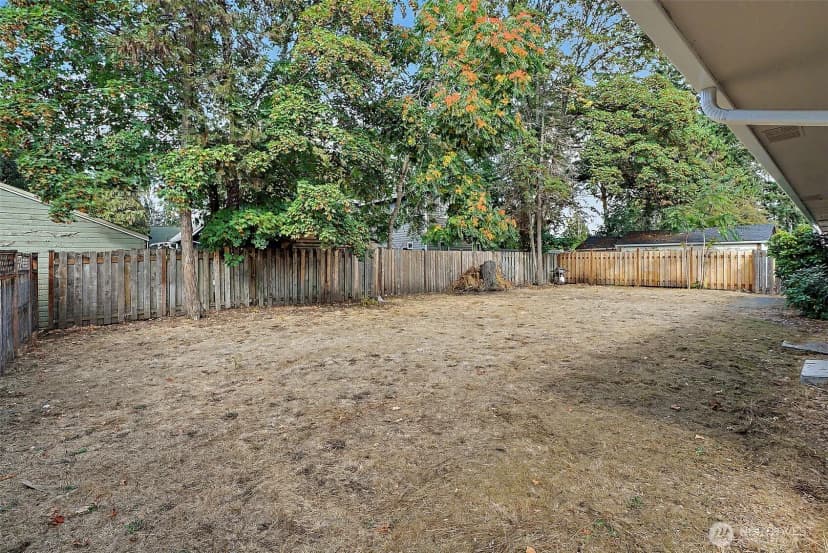 Property photo for 769 121st St S, Tacoma photo 28