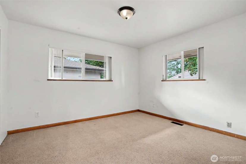 Property photo for 769 121st St S, Tacoma photo 17