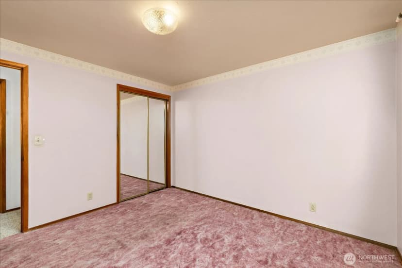 Property photo for 19233 83rd Place W, Edmonds photo 18
